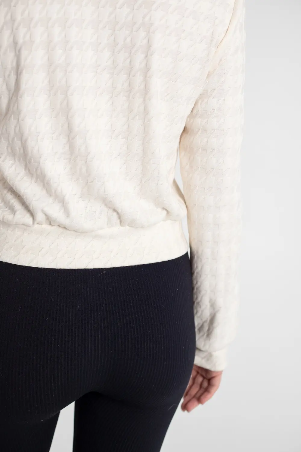 Pattern 3229 cardigan for women
