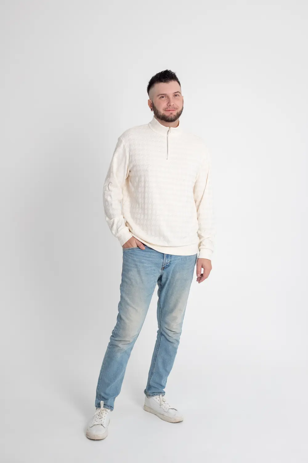 Pattern 2037: men’s jumper