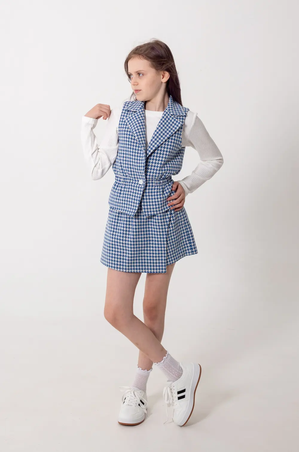 Pattern 1085 Vest for Girls