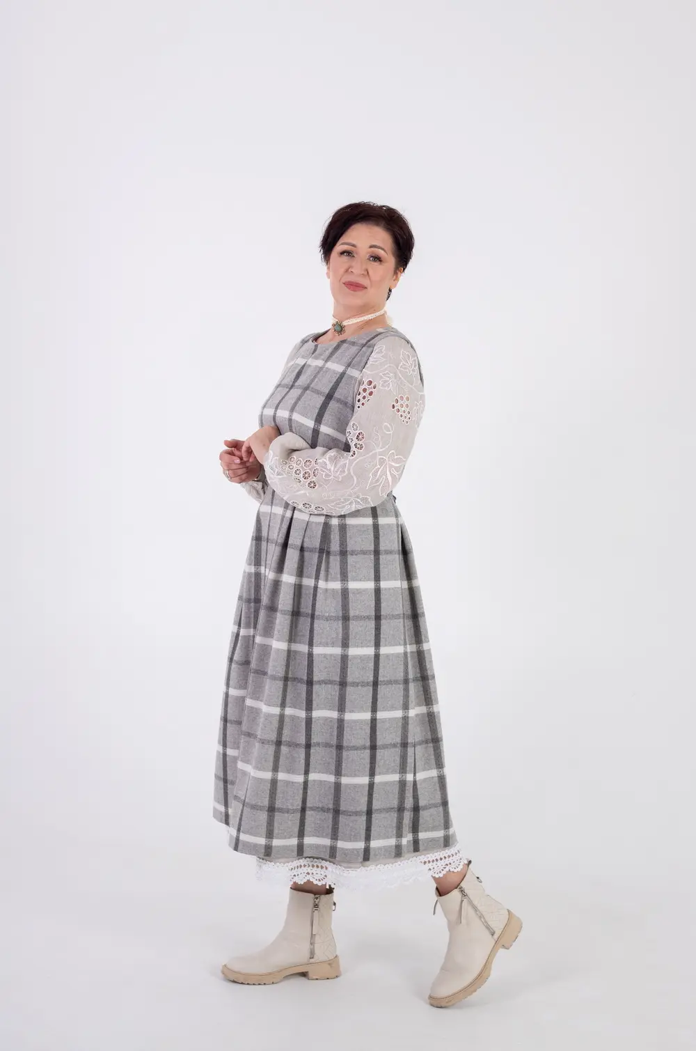 Pattern 3248 women's pinafore dress