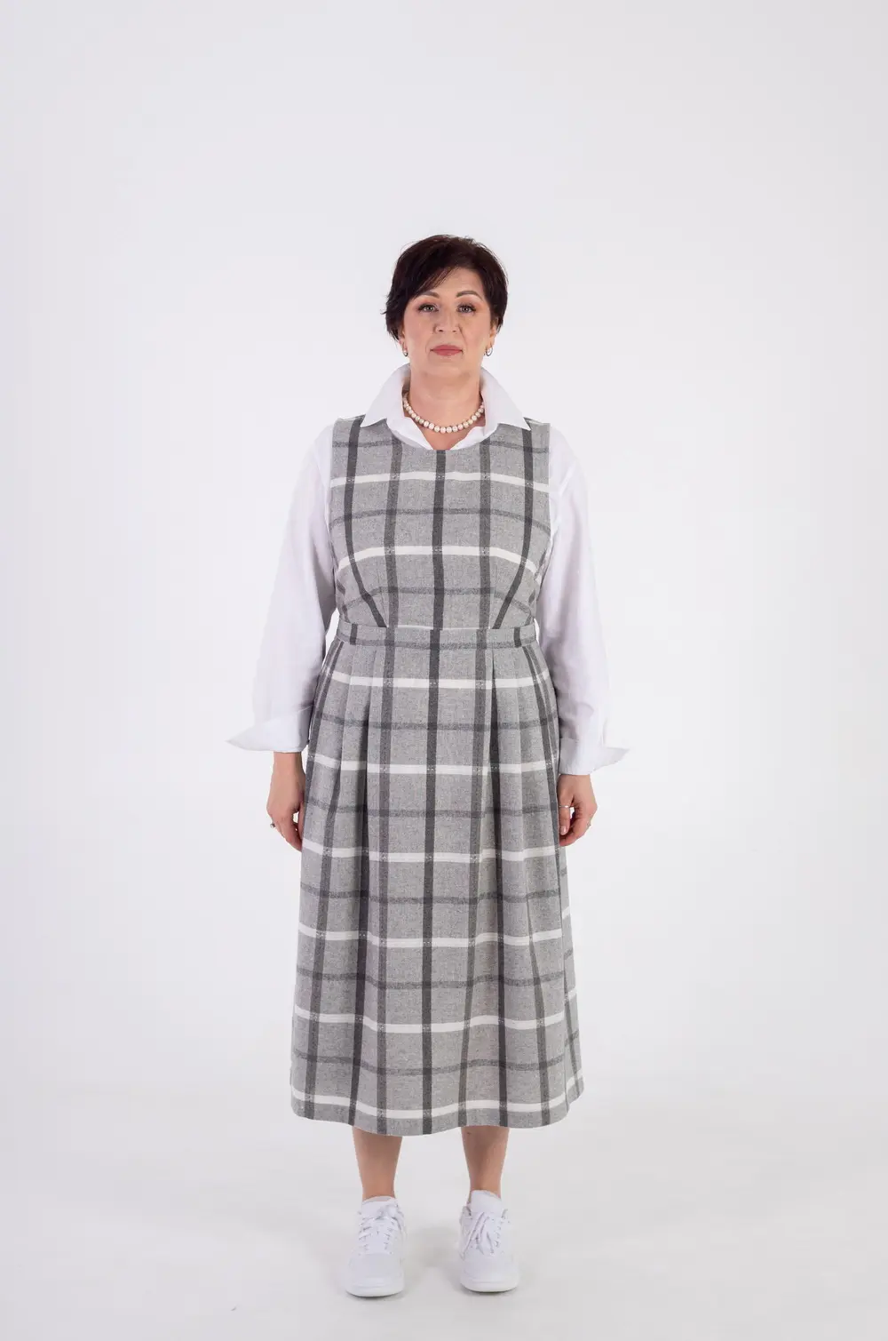 Pattern 3248 women's pinafore dress