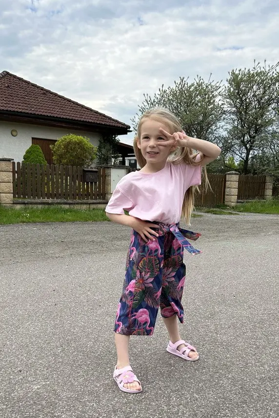Викрійка 175 штани кюлоти для дівчат