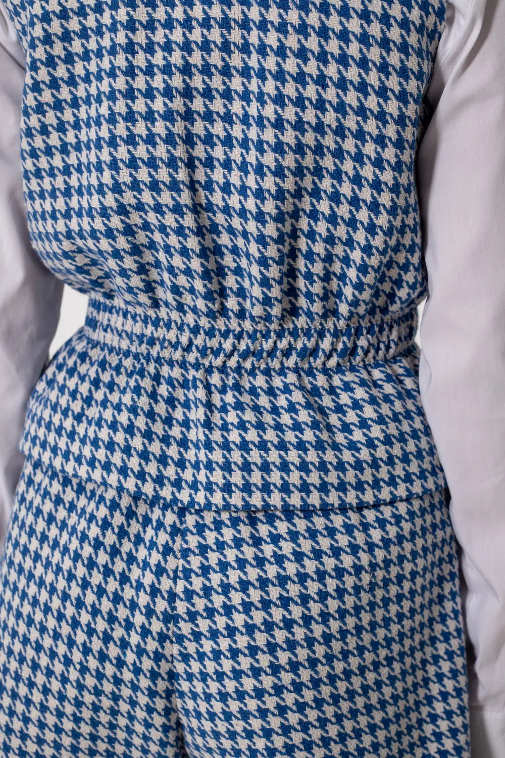 Pattern 1085 Vest for Girls