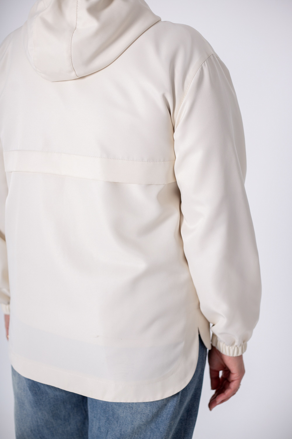 Викрійка 3212 вітрівка для жінок