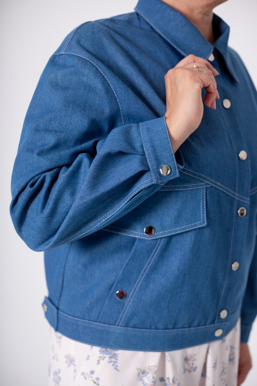 Викрійка 3213 куртка для жінок