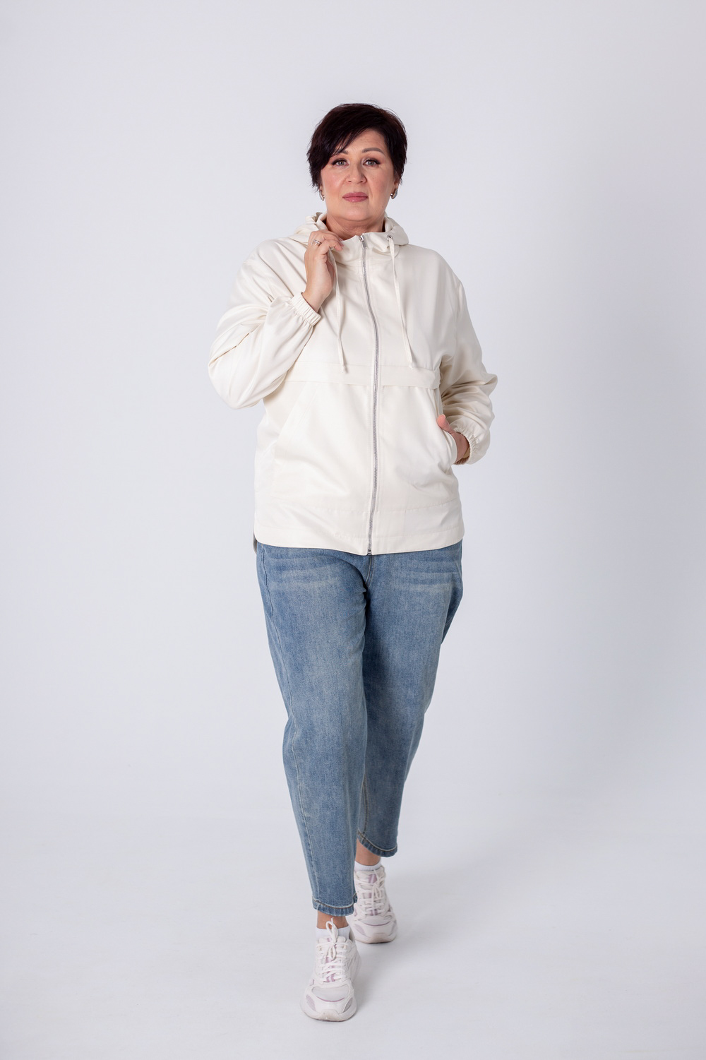 Викрійка 3212 вітрівка для жінок