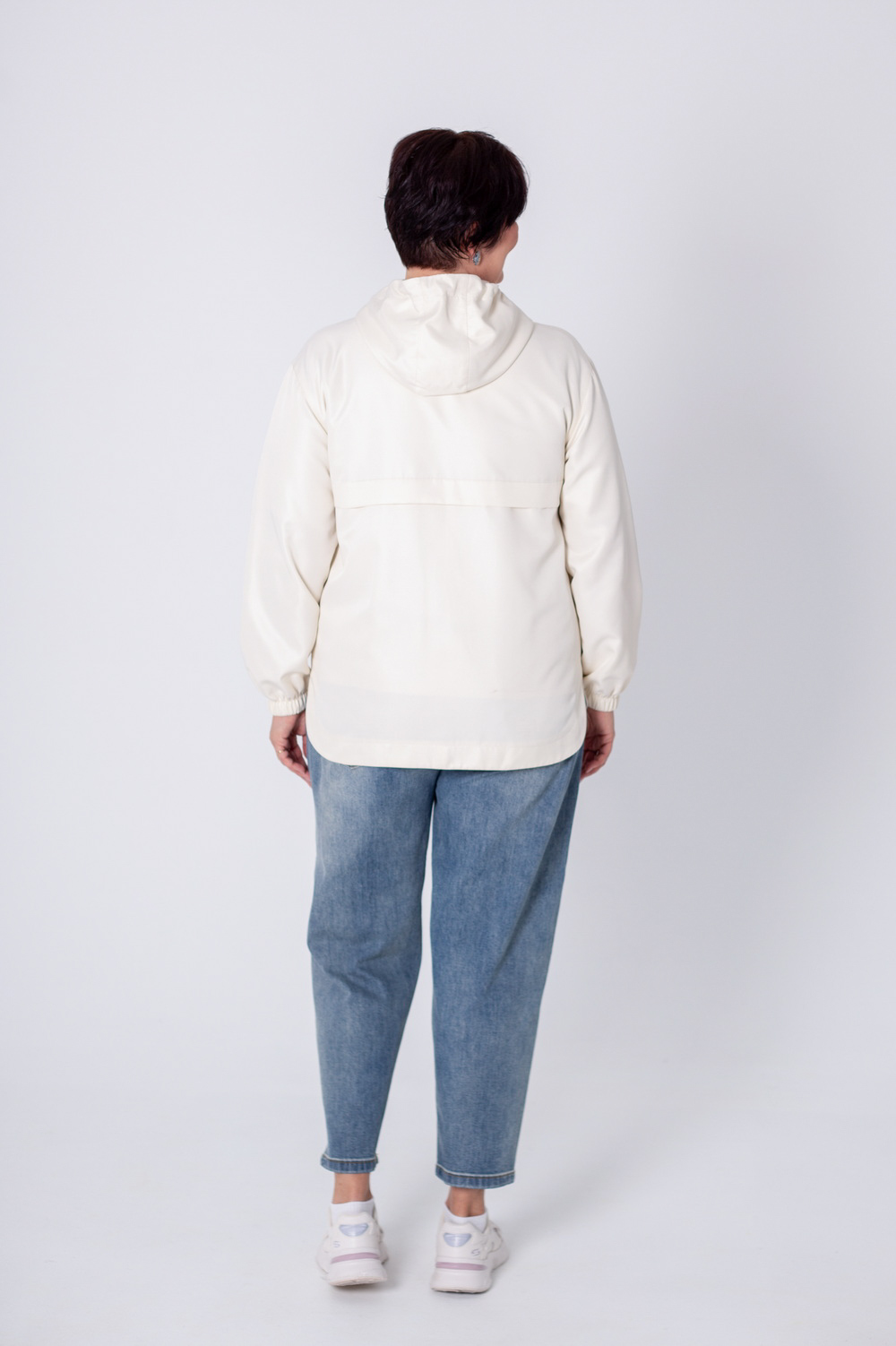 Викрійка 3212 вітрівка для жінок