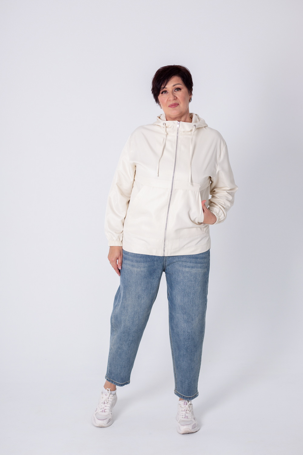 Викрійка 3212 вітрівка для жінок